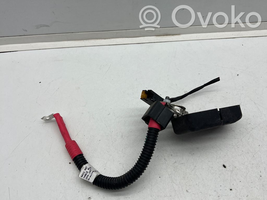MG ZS Cable positivo (batería) 
