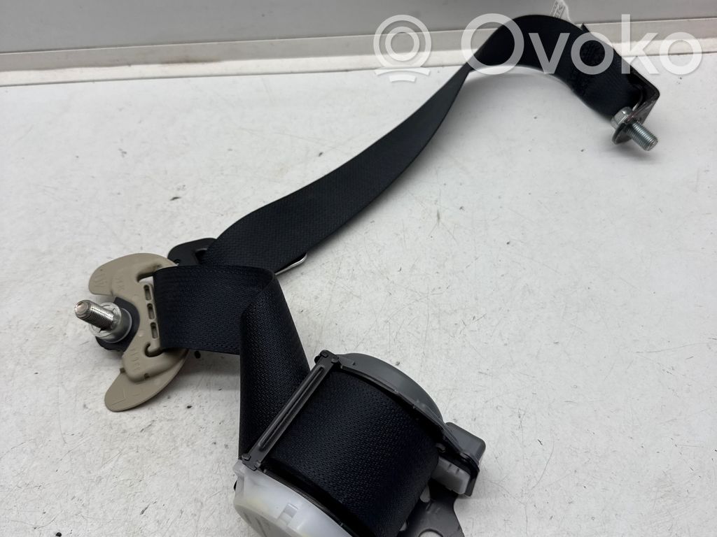 Mitsubishi Outlander Cinturón trasero 