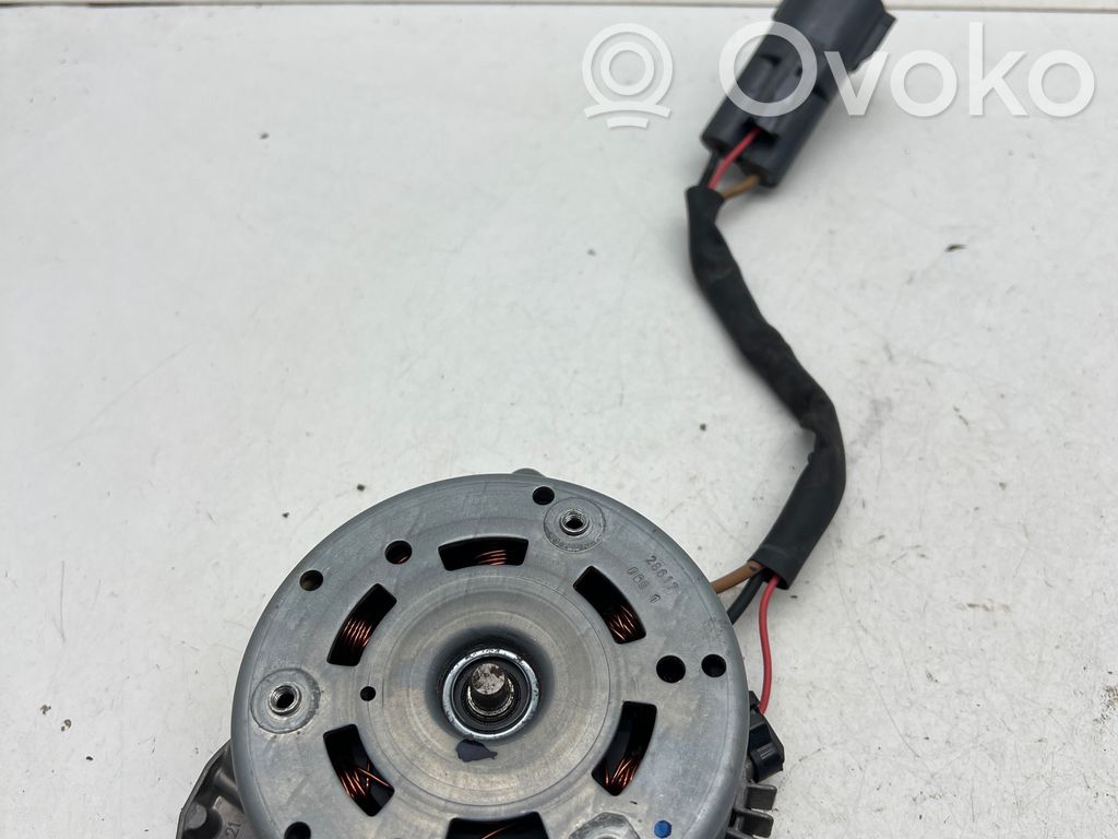 Ford Edge II Elektryczny wentylator chłodnicy 