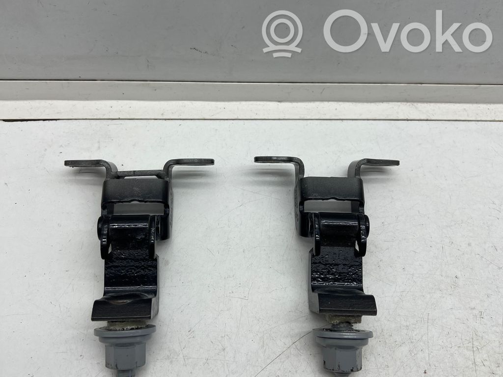 BMW X1 U11 Tailgate/trunk/boot hinge 