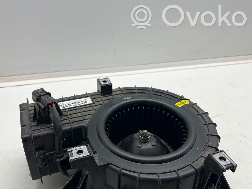 KIA Soul Hibrido/ elektromobilio akumuliatorius aušintuvas (ventiliatorius) 