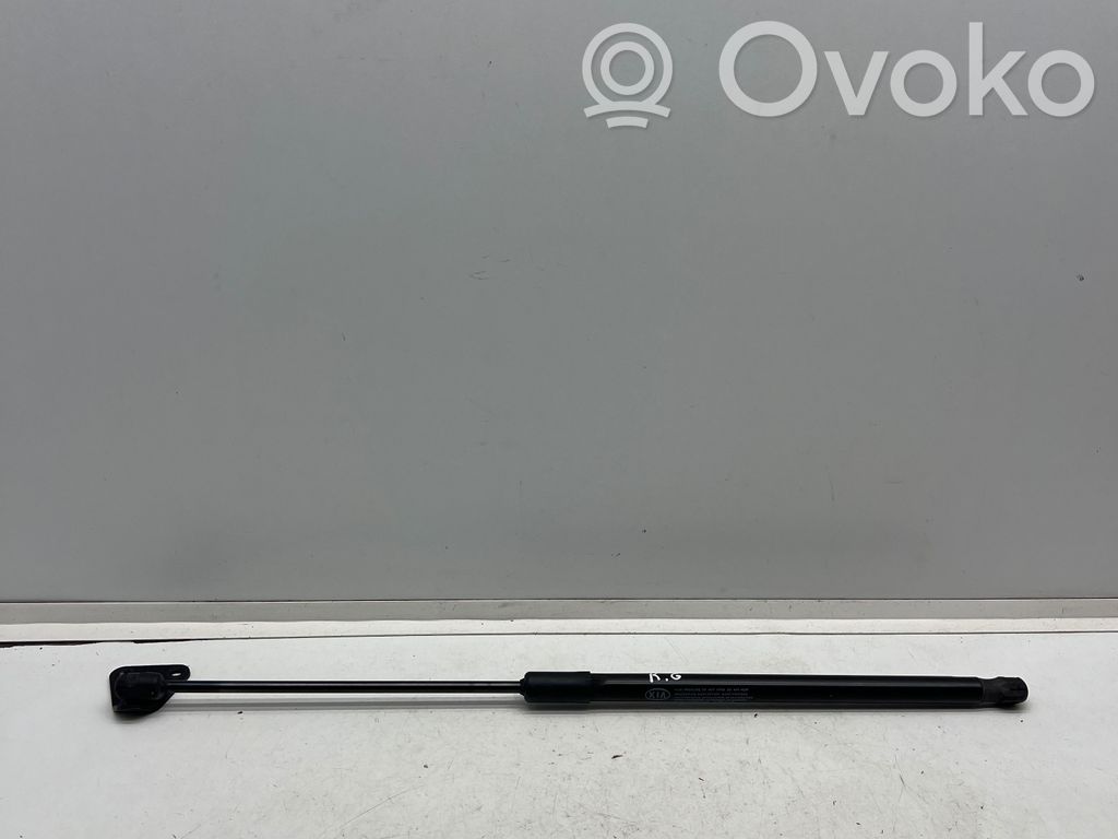 KIA Ceed Tailgate/trunk strut/damper 