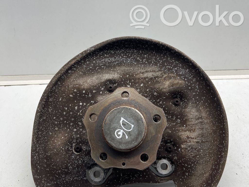 Audi A5 Cubo de rueda trasera 