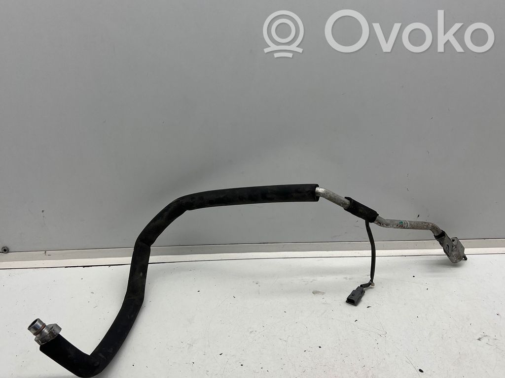 Renault Zoe Ilmastointilaitteen putki (A/C) 