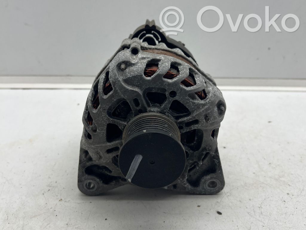 Nissan Juke II F16 Alternador 