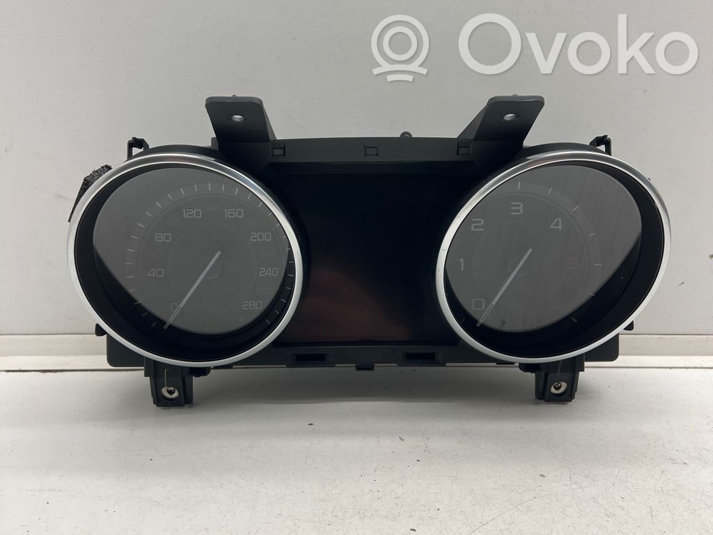 Jaguar XE Speedometer (instrument cluster) 
