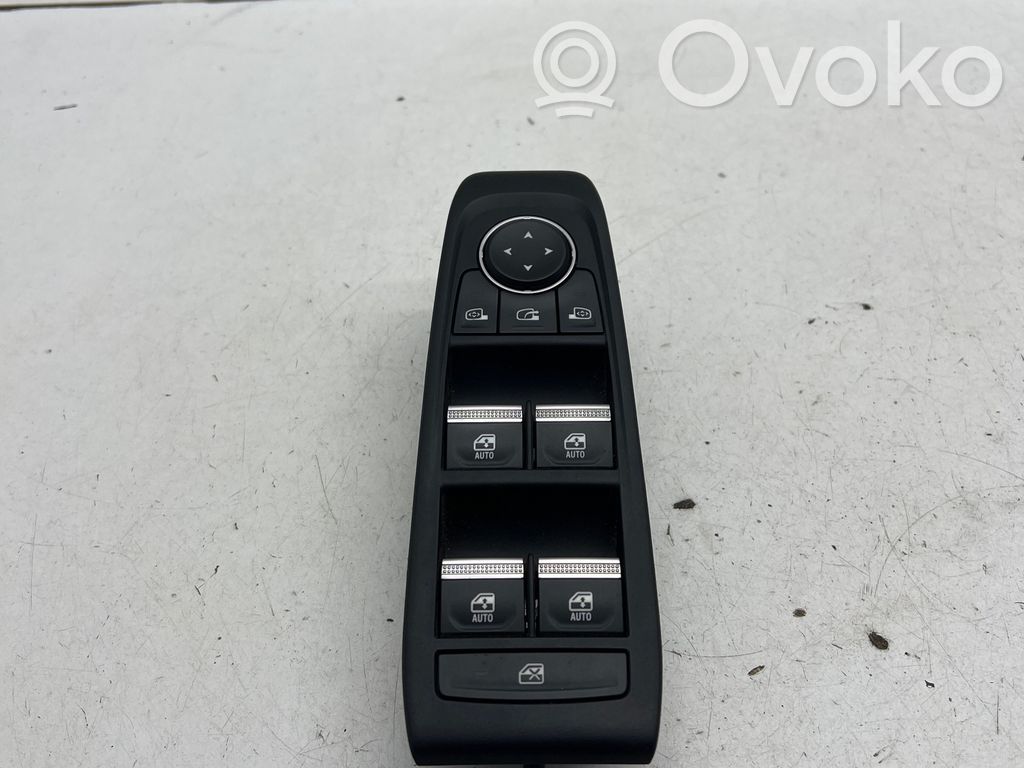 Renault Austral Przyciski szyb 