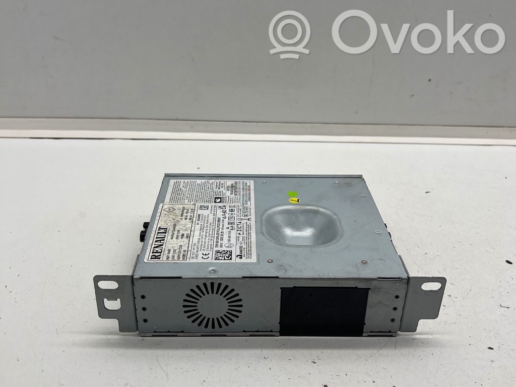 Renault Austral Radio/CD/DVD/GPS head unit 