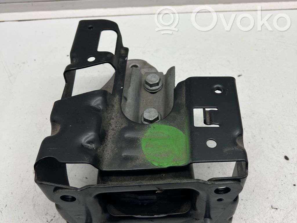 Gearbox mounting bracket   9684812280