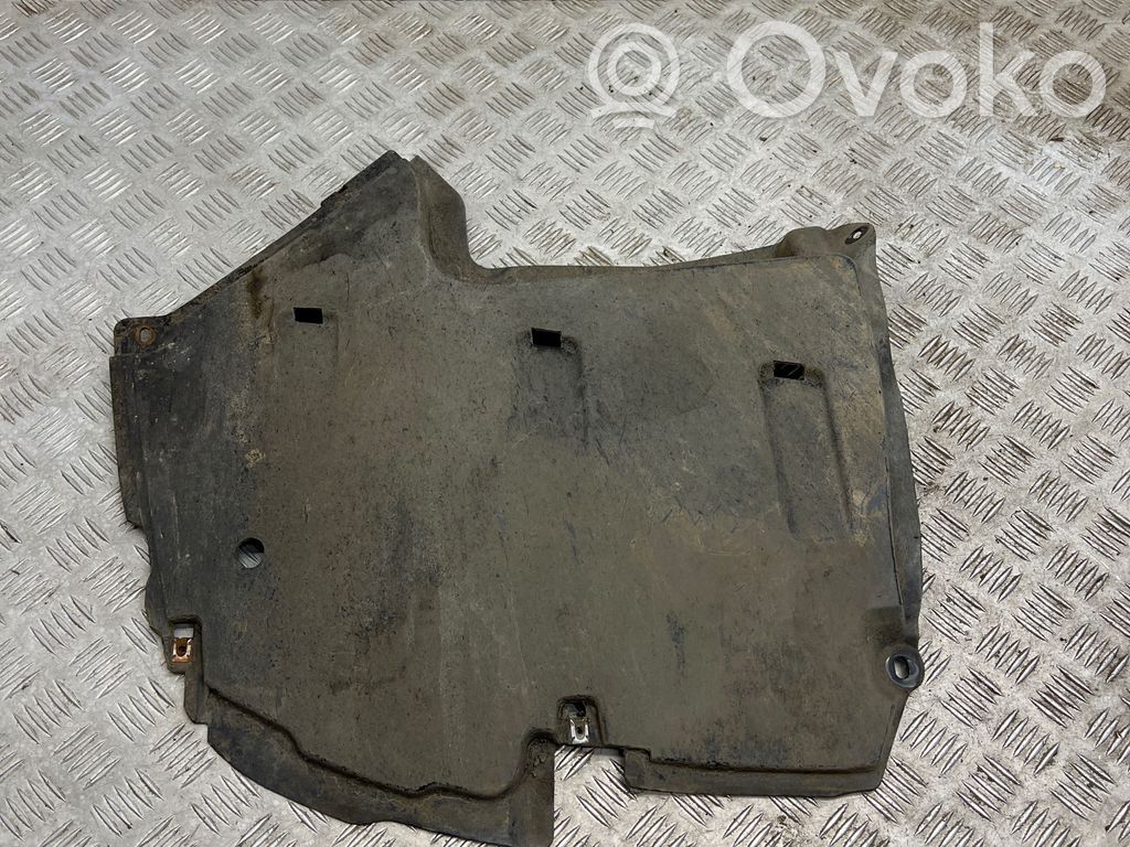 Audi A4 S4 B9 8W Osłona tylna podwozia 
