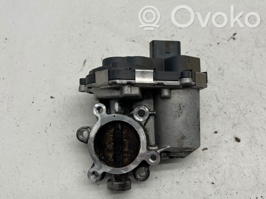 Audi A4 S4 B9 8W Przepustnica 