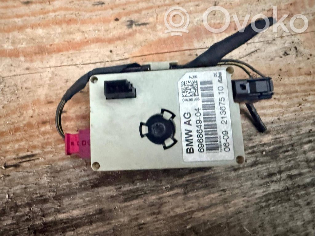 BMW 3 E90 E91 Antenos stiprintuvas 