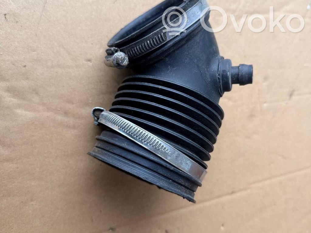 BMW 1 E81 E87 Šļūtene (-es) / caurule (-es) 