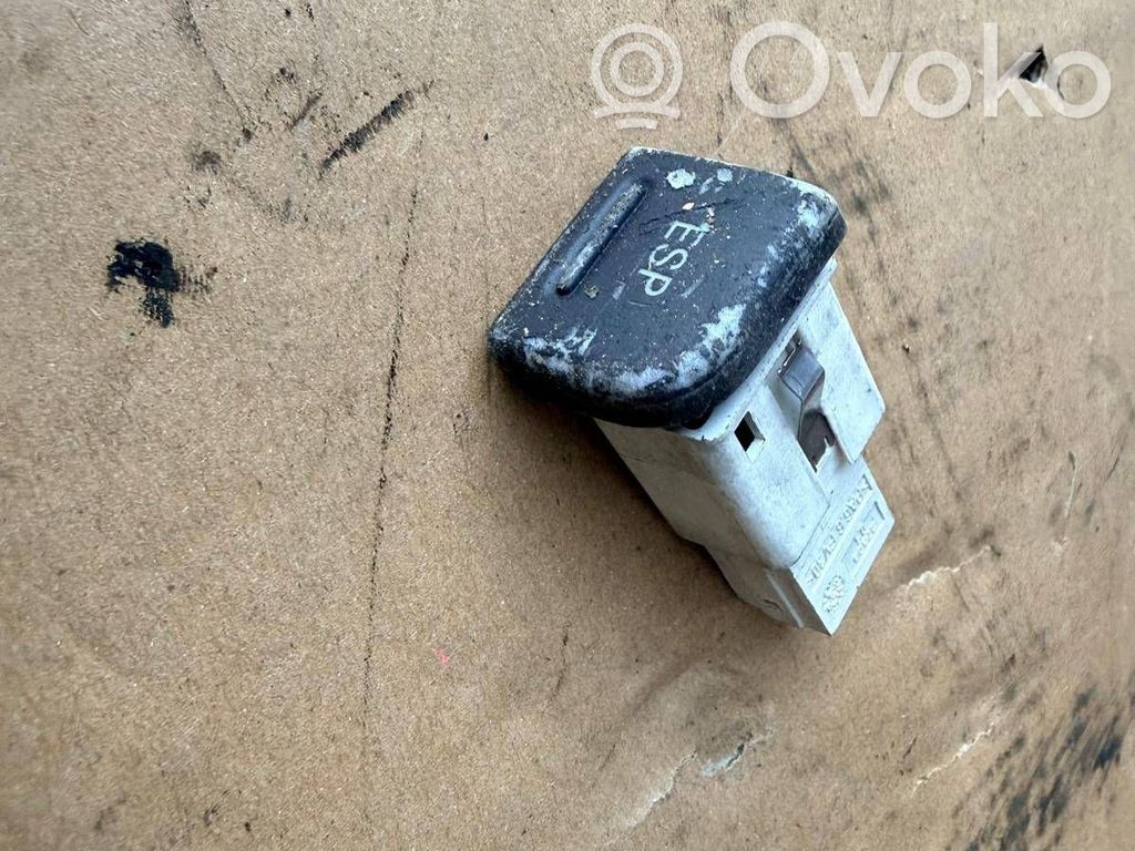 Interruptor ESP (programa de estabilidad)   8E2927134A