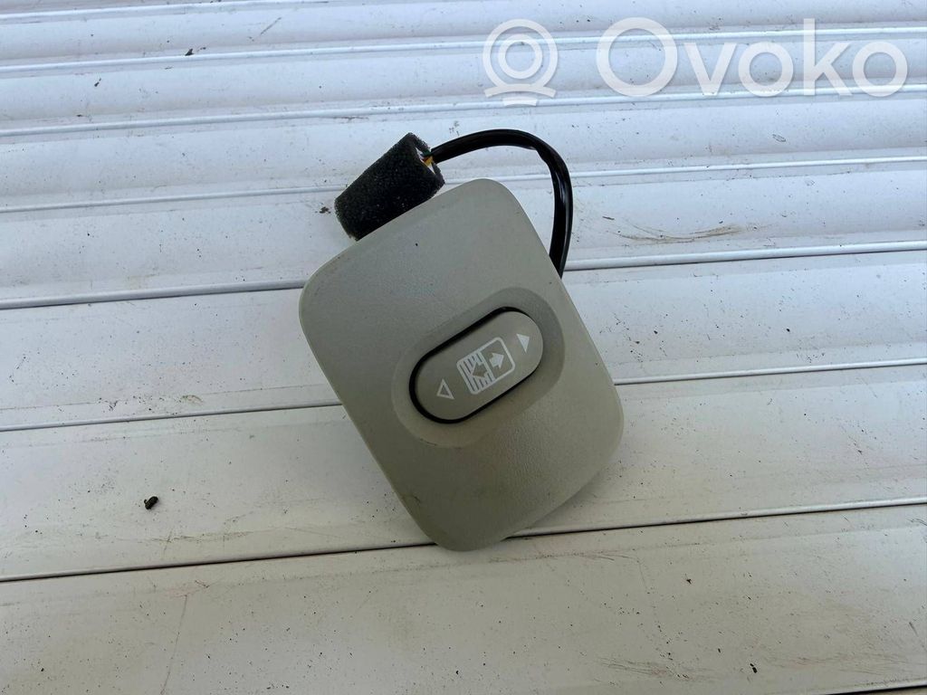 Nissan Qashqai Interruptor de control multifunción 