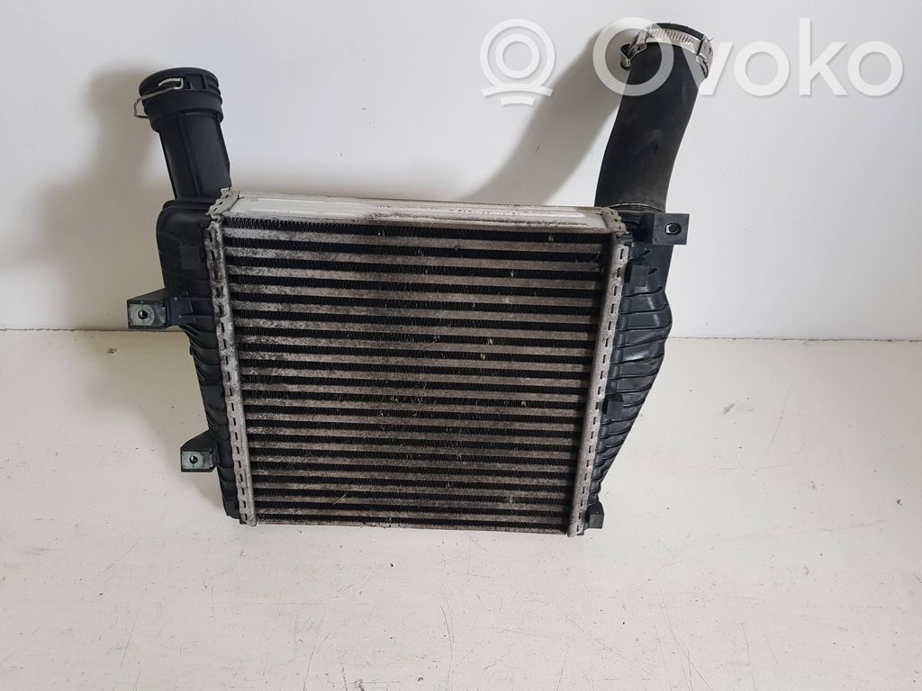 Audi Q7 4L Interkūlerio radiatorius 