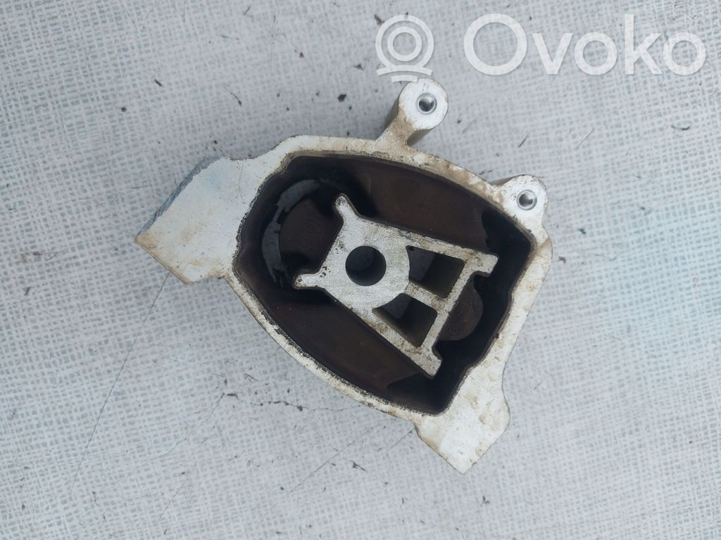 Jaguar E-Pace Engine mount bracket 