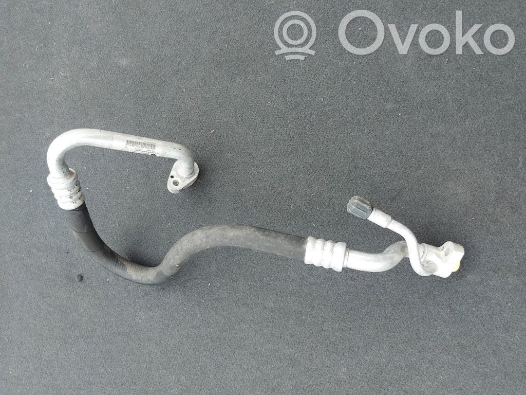 Air conditioning (A/C) pipe/hose   9209741