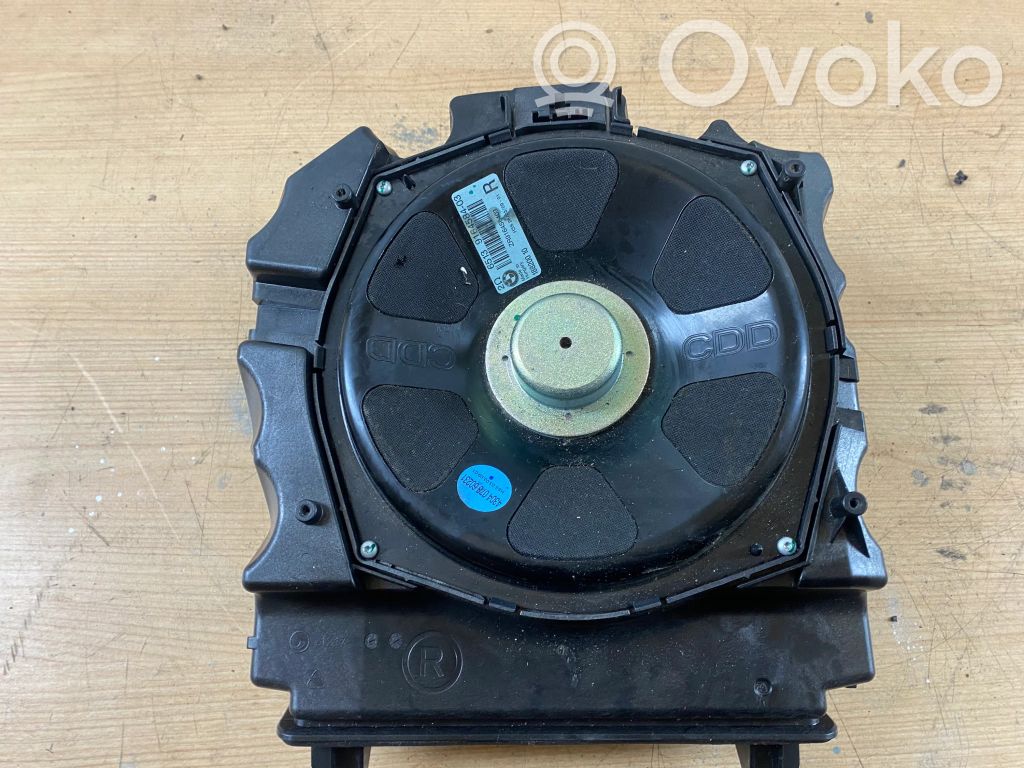 BMW 5 GT F07 Subwoofer 