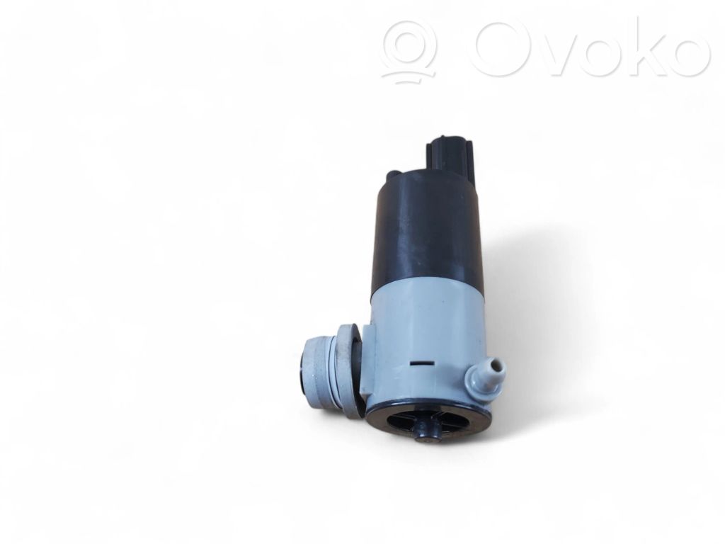 Jaguar F-Type Windscreen/windshield washer pump 