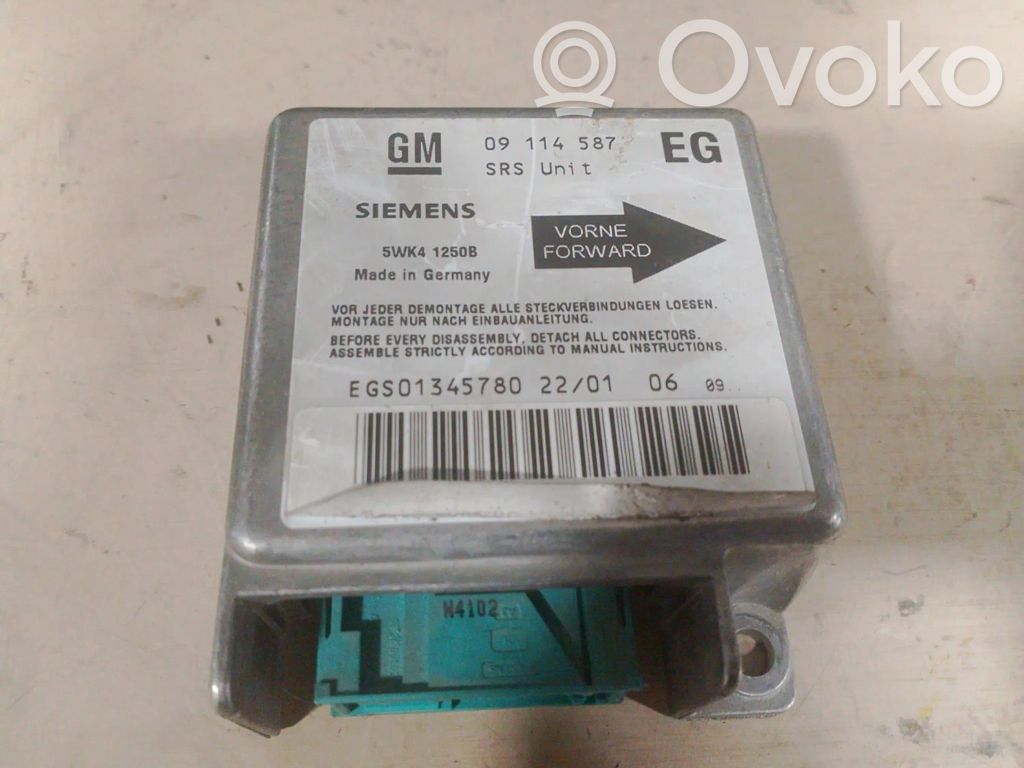 Opel Combo B Airbag control unit/module 