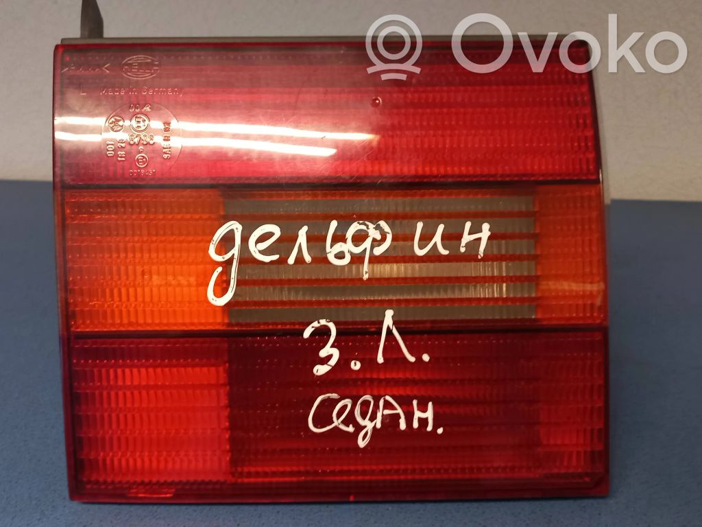 Volkswagen PASSAT B4 Lampă spate în caroserie 
