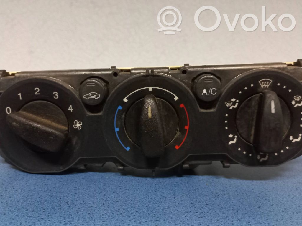 Climate control unit   3M5T19980BC