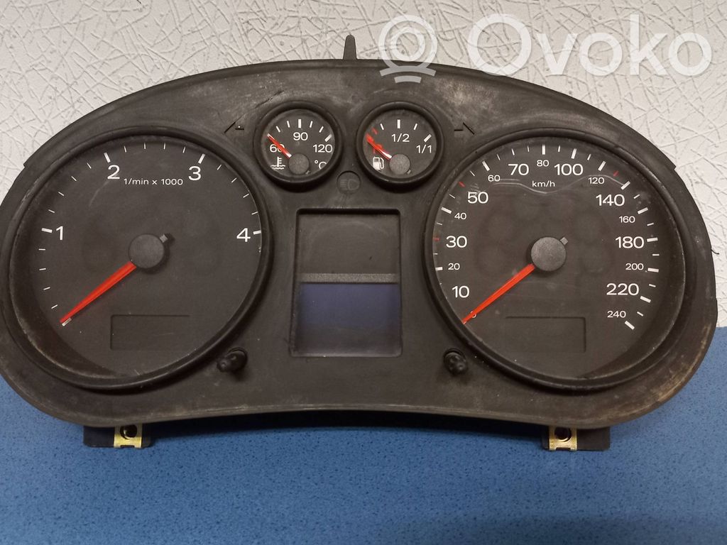 Audi A2 Velocímetro (tablero de instrumentos) 