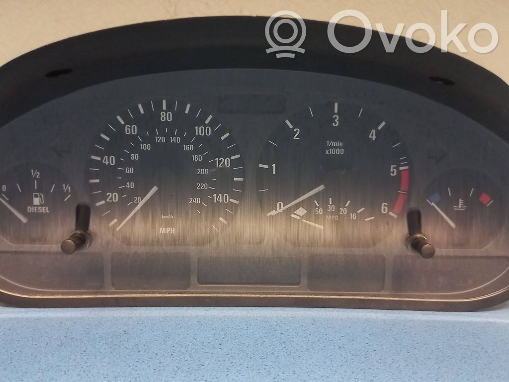BMW 3 E46 Speedometer (instrument cluster) 