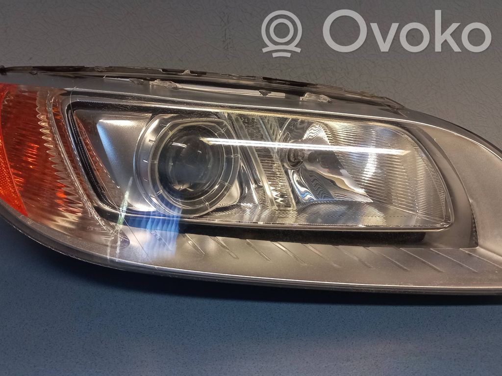 Volvo XC70 Headlight/headlamp 