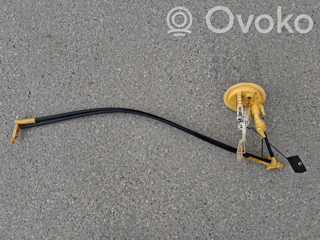 BMW 7 E65 E66 Polttoainesäiliön pumppu 