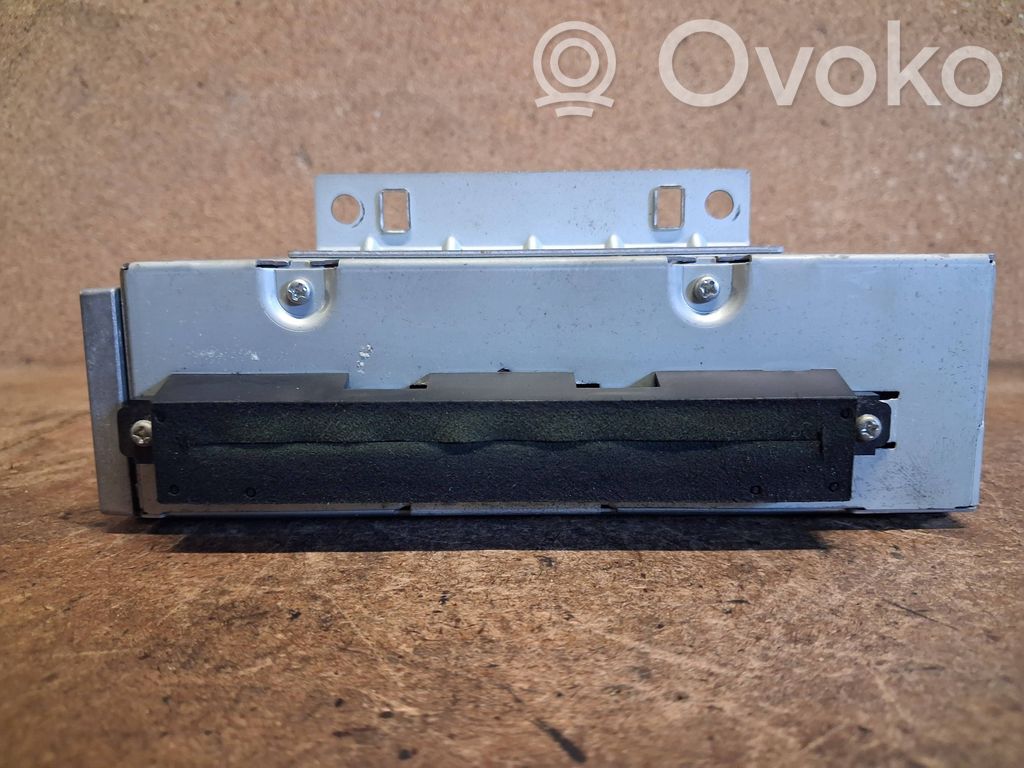 Volvo V50 Panel / Radioodtwarzacz CD/DVD/GPS 