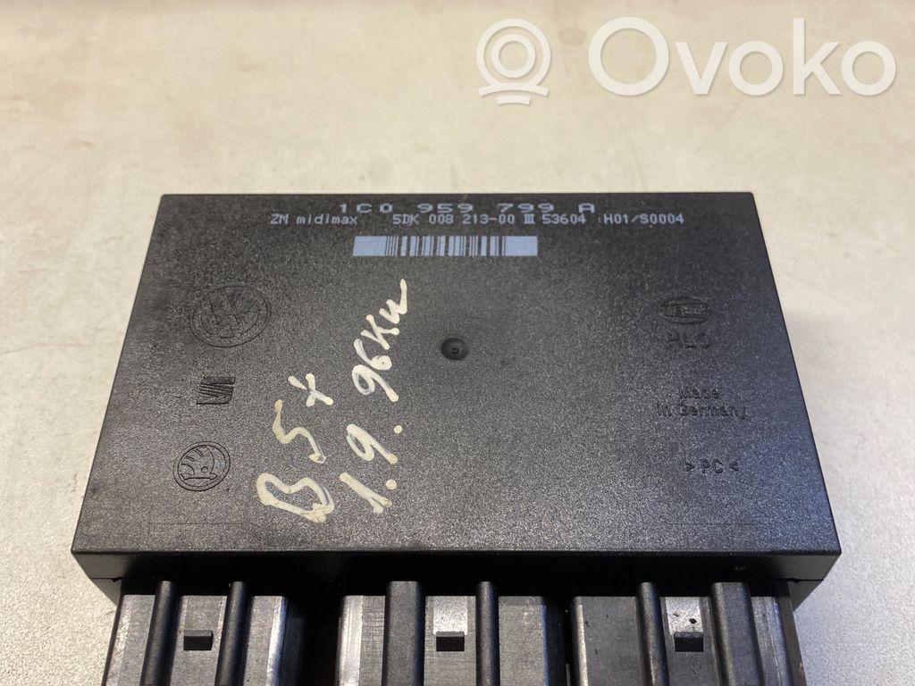 Volkswagen PASSAT B5 Module confort 