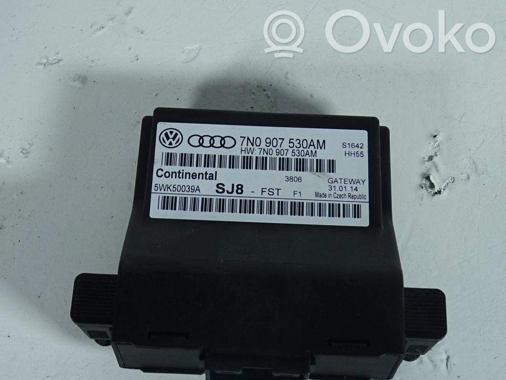 Volkswagen PASSAT CC Unidad de control/módulo del motor 