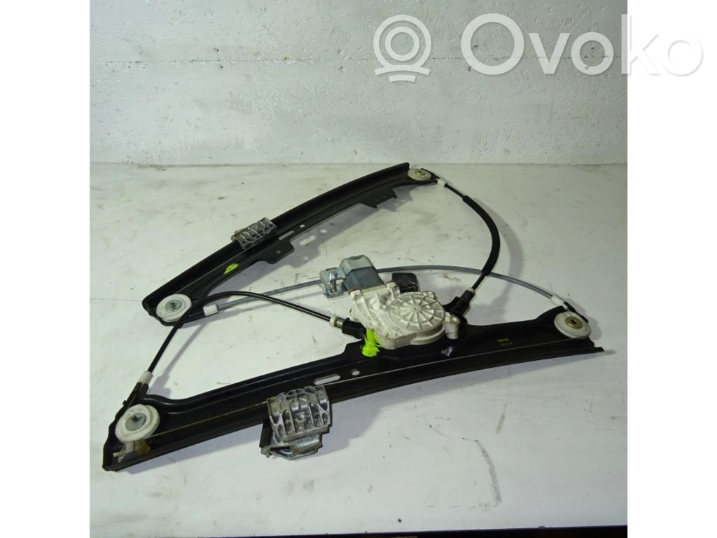 Front door window regulator with motor   7034352,7034352