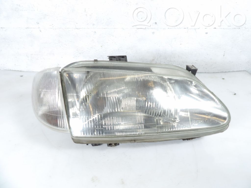 Renault Scenic I Scheinwerfer 