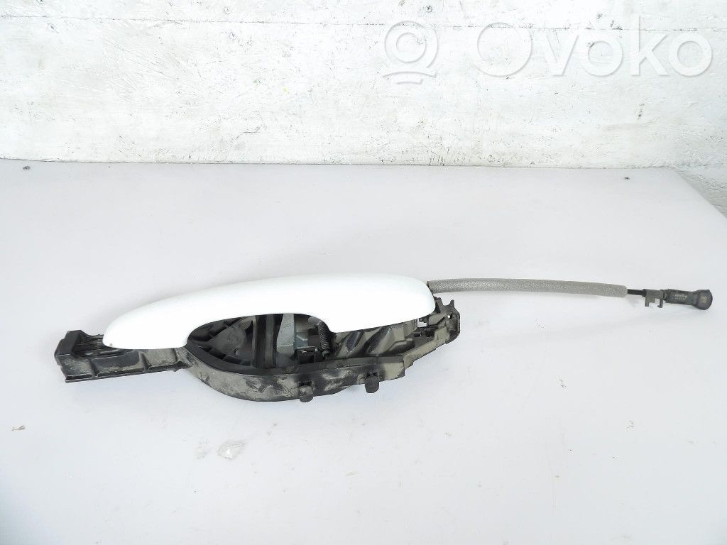 Ford Focus Manecilla externa puerta trasera 