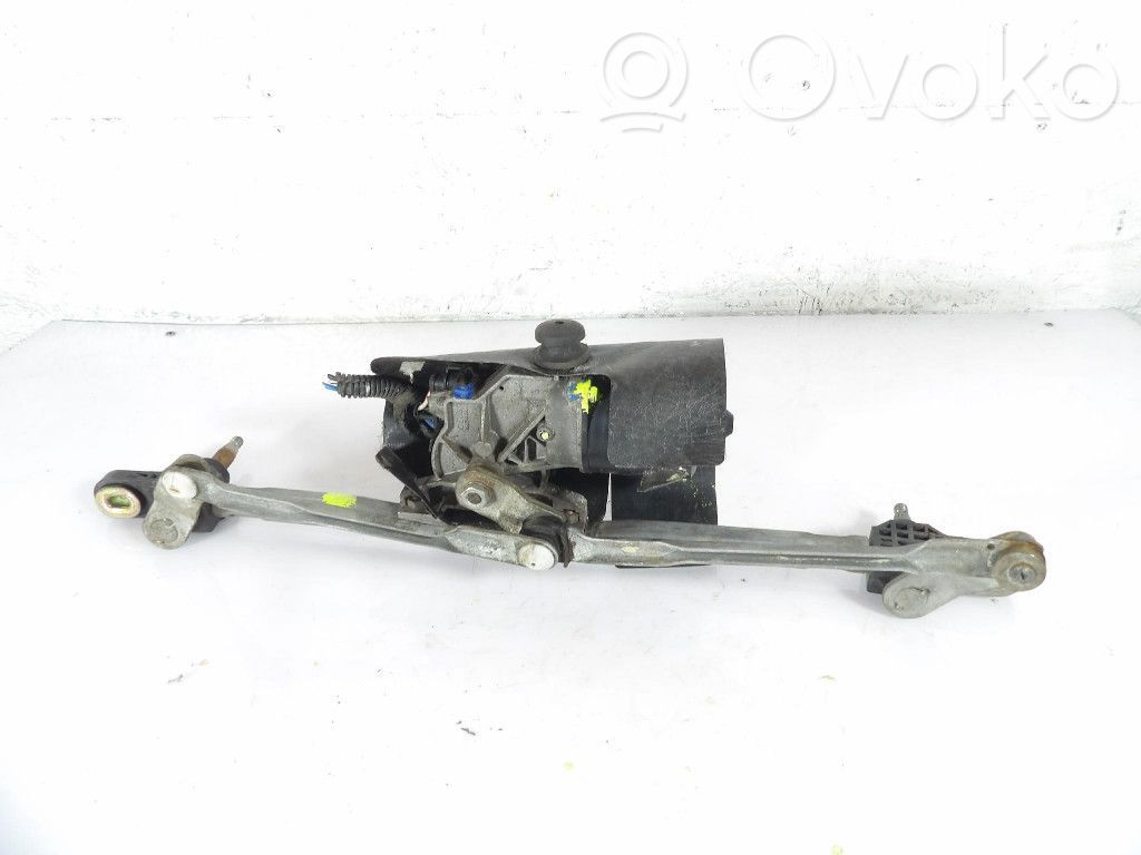 Fiat Panda 141 Motor y varillaje del limpiaparabrisas delantero 