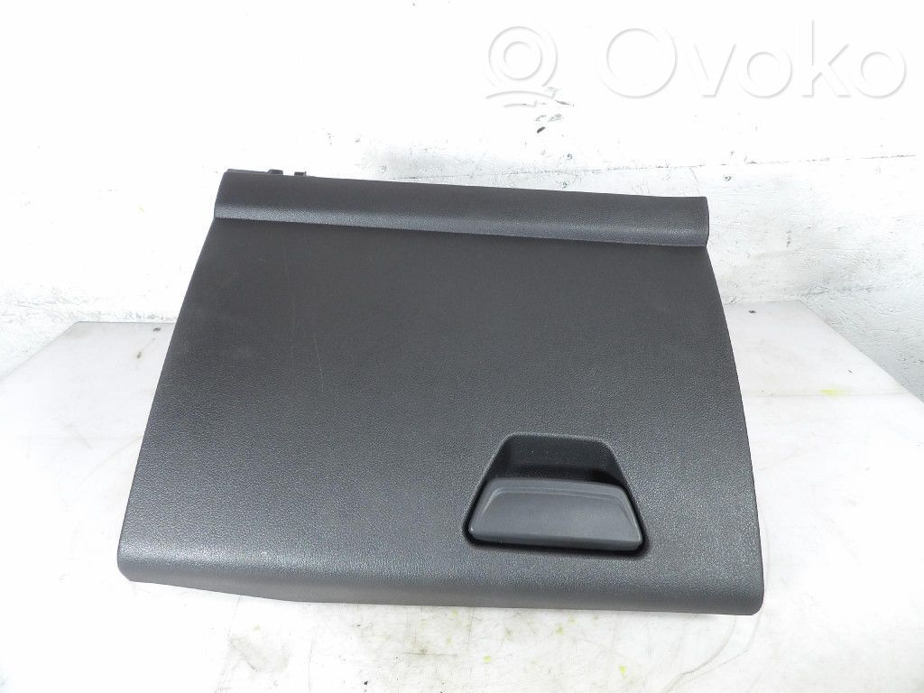 Ford C-MAX II Guantera 