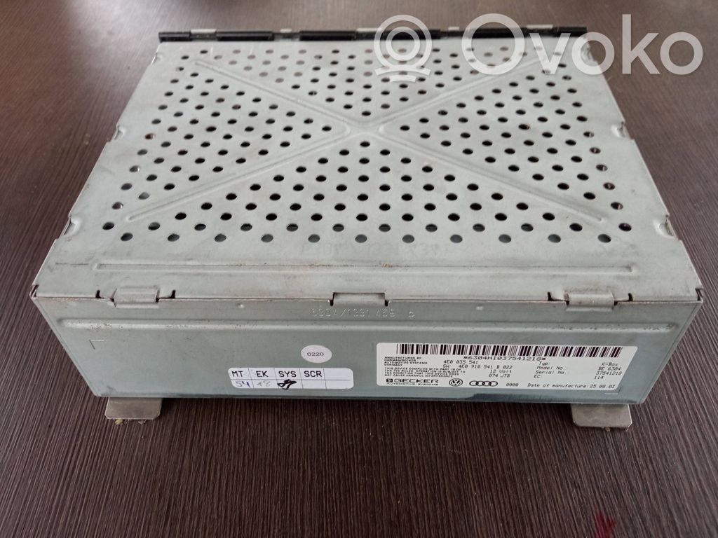 Audi A8 S8 D3 4E Radio / CD/DVD atskaņotājs / navigācija 
