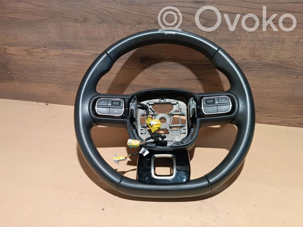Citroen C3 Aircross Steering wheel 