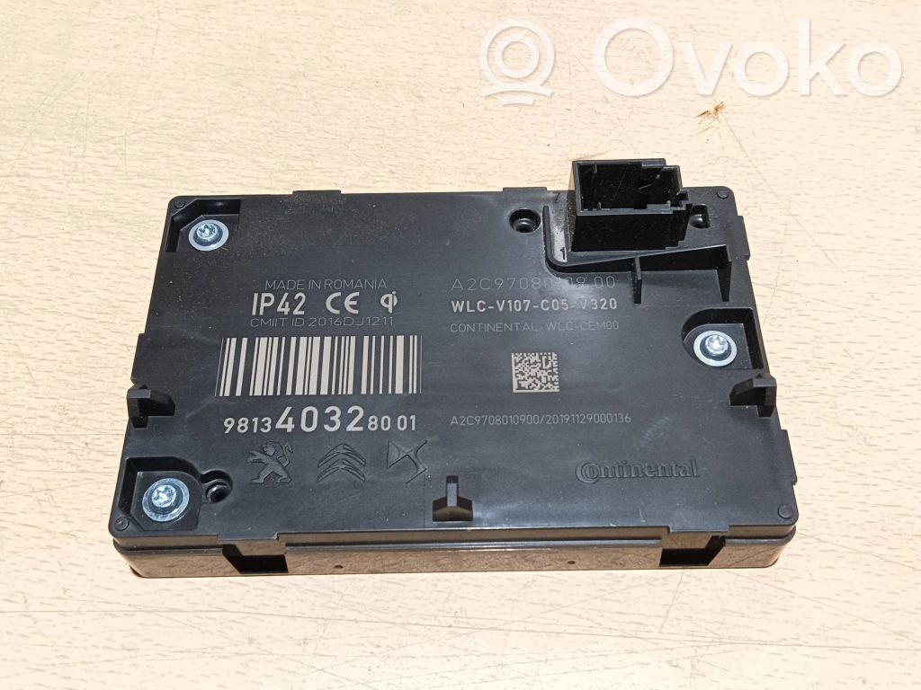 Peugeot 208 II Wireless charging module 