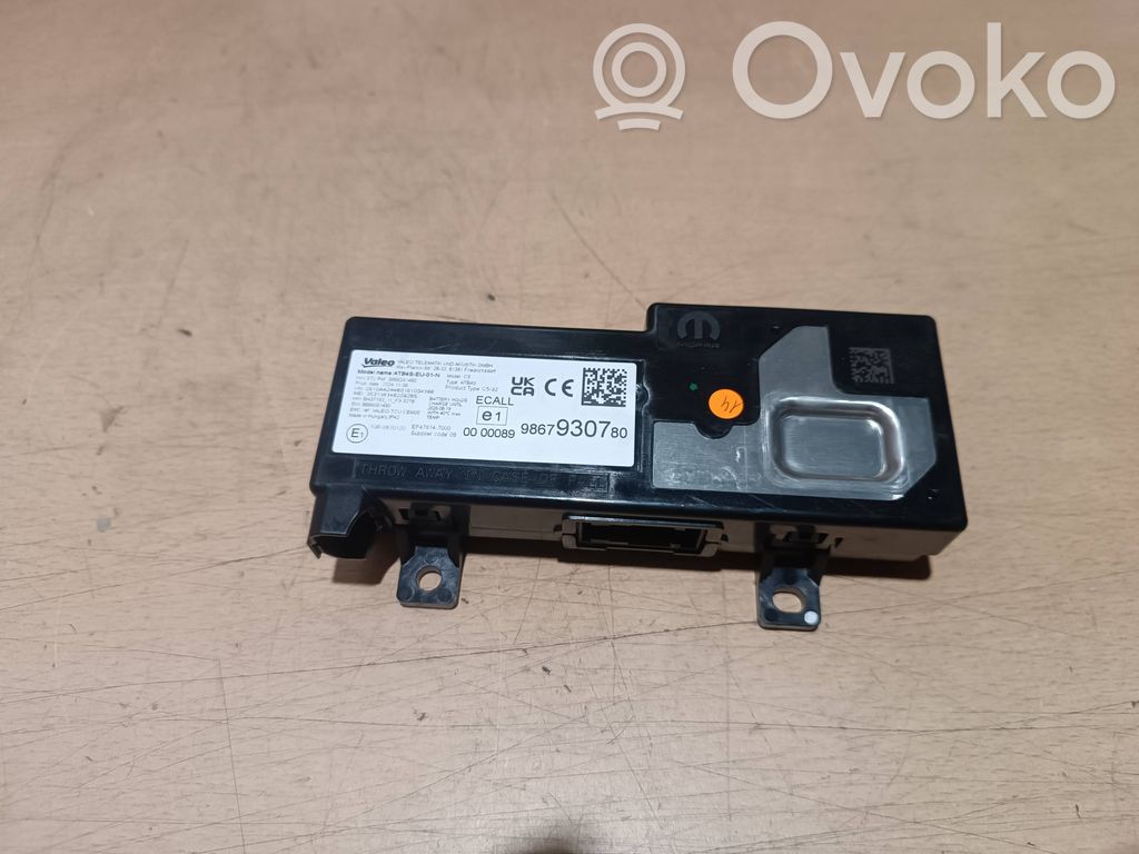 Peugeot 2008 II SOS control module 