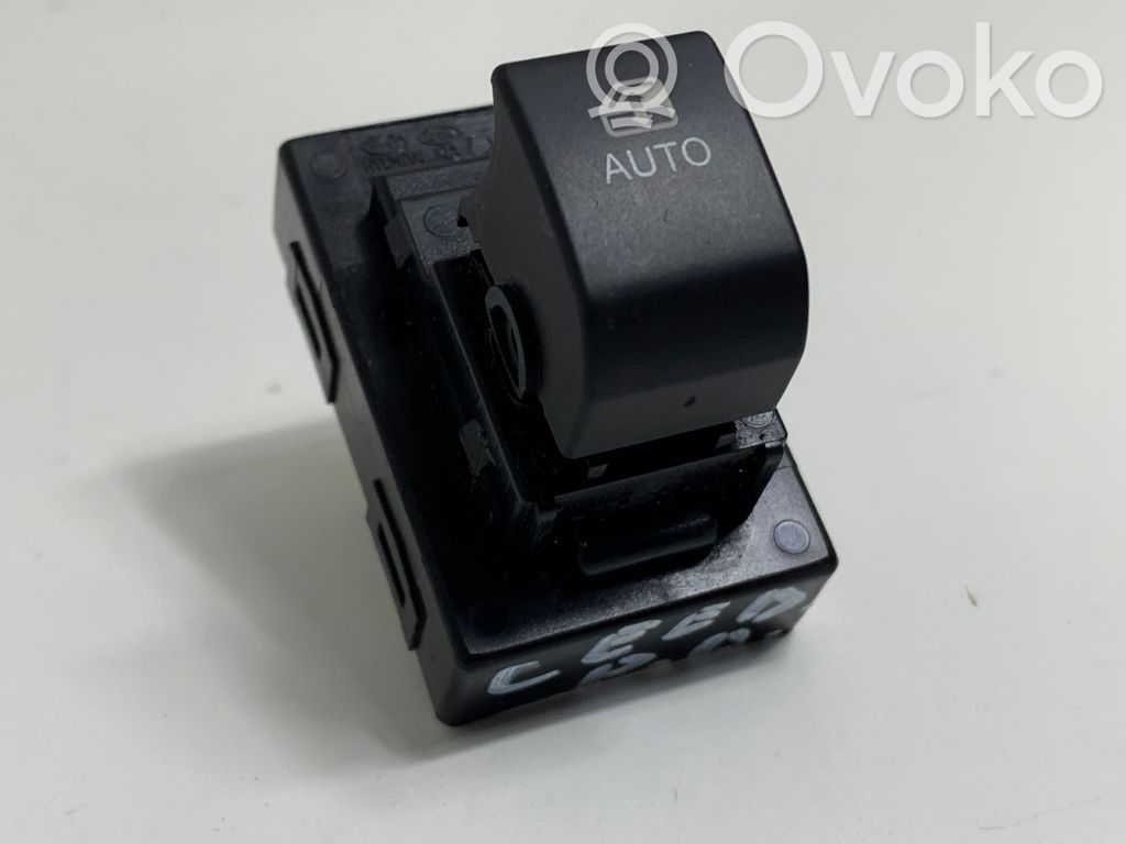 KIA Ceed Electric window control switch 