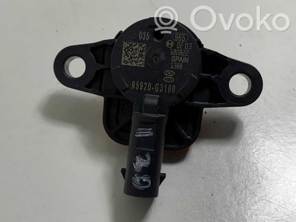 Hyundai i30 Sensor impacto/accidente para activar Airbag 