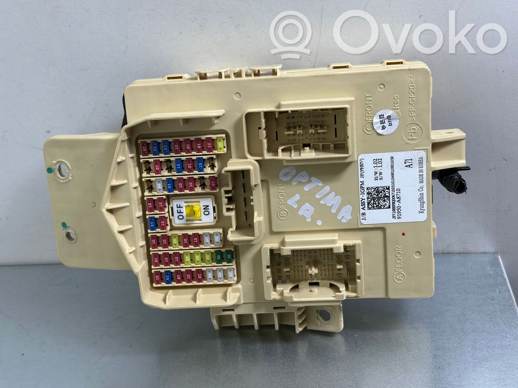 KIA Optima Módulo de fusible 