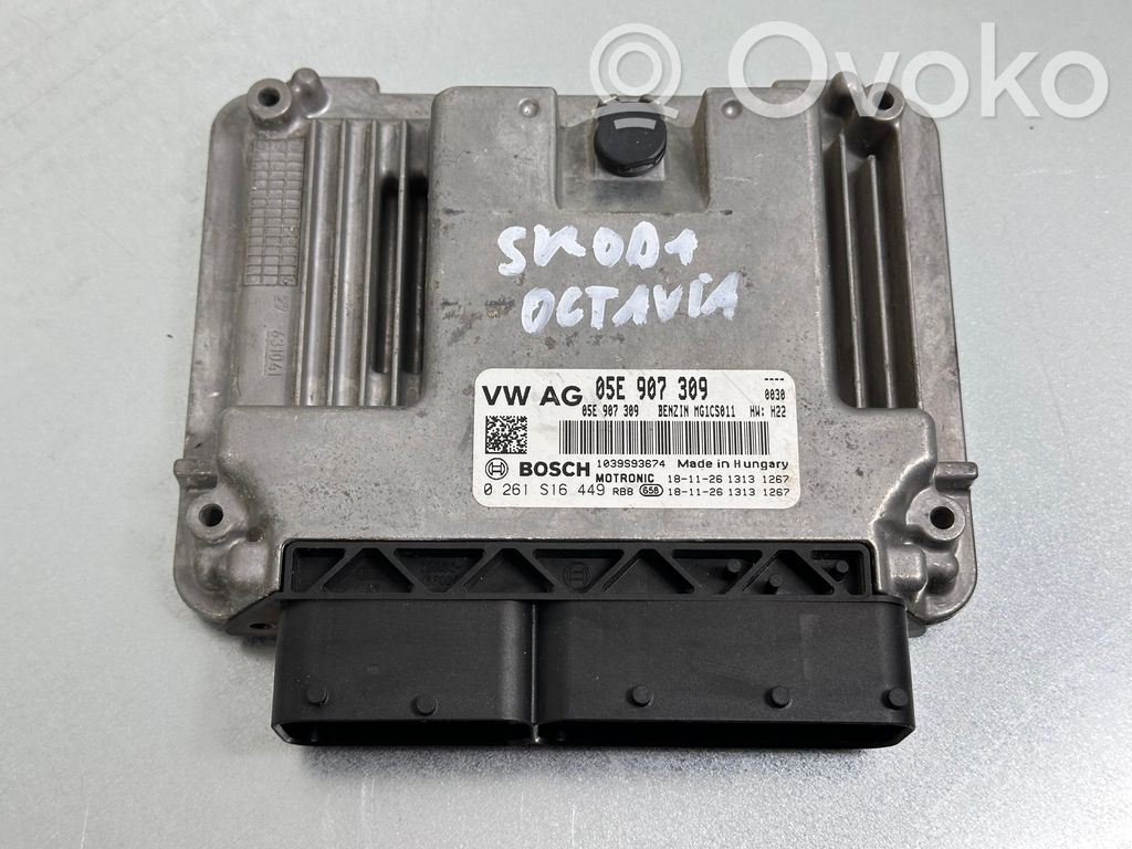 Skoda Octavia Mk3 (5E) Engine control unit/module 
