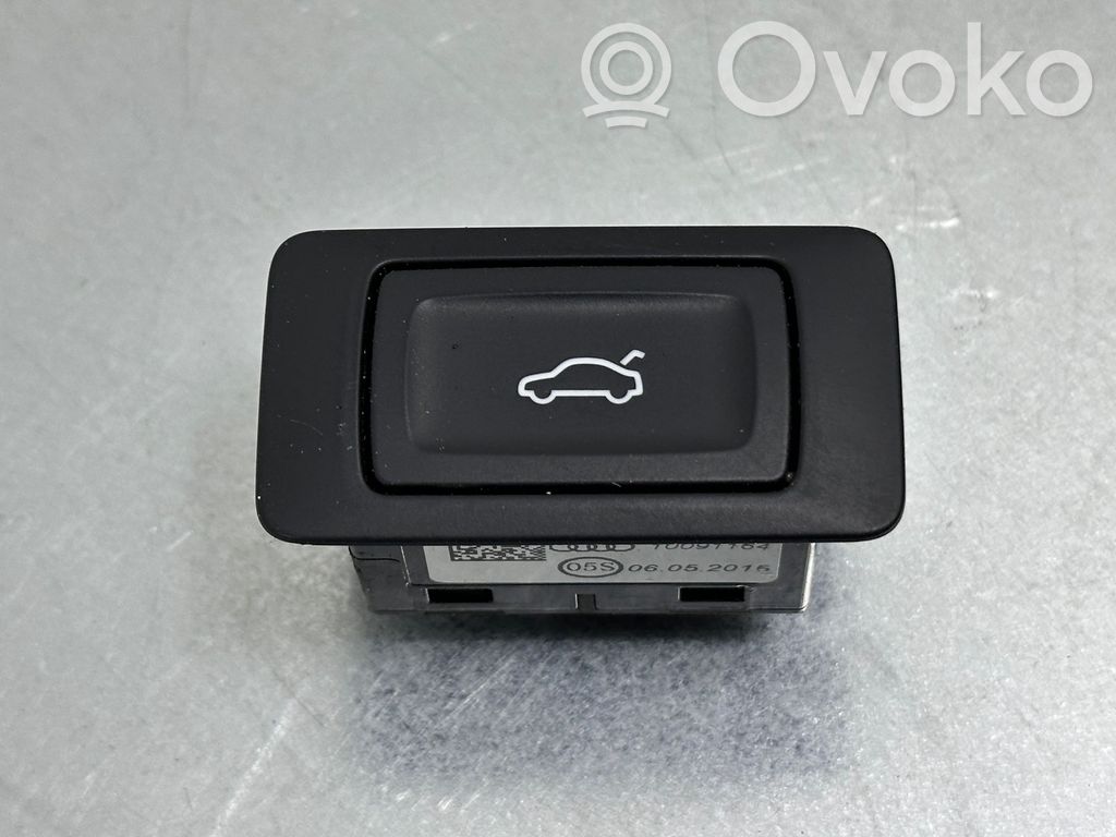Audi A6 Allroad C7 Tailgate/boot open switch button 
