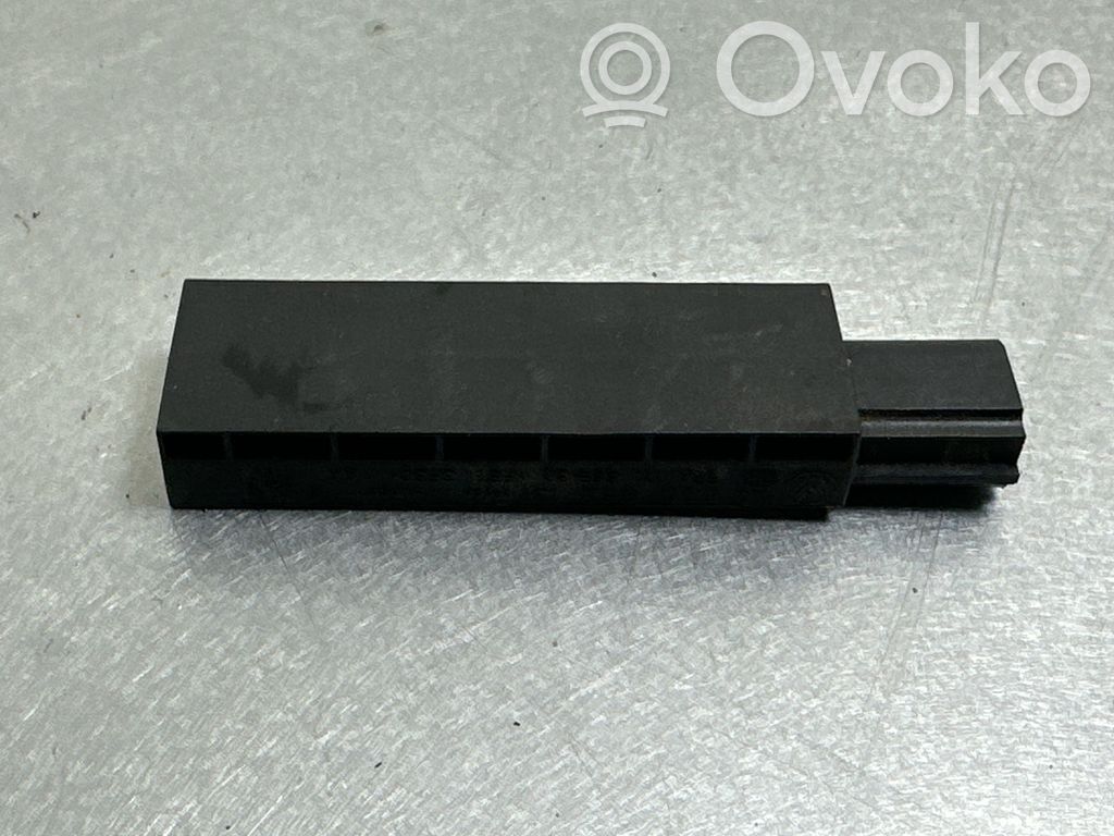 Volkswagen Tiguan Allspace Antena de sistema sin llave 