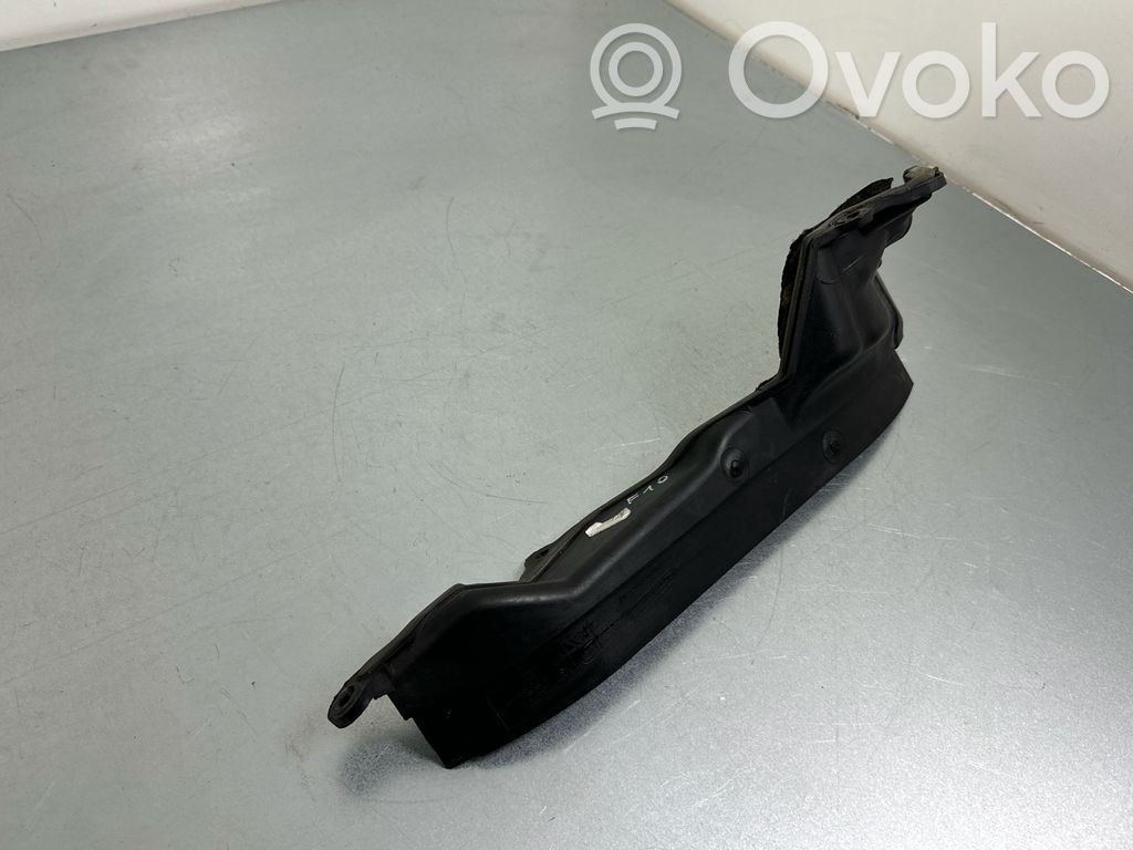 BMW 5 F10 F11 Muu moottoritilan osa 
